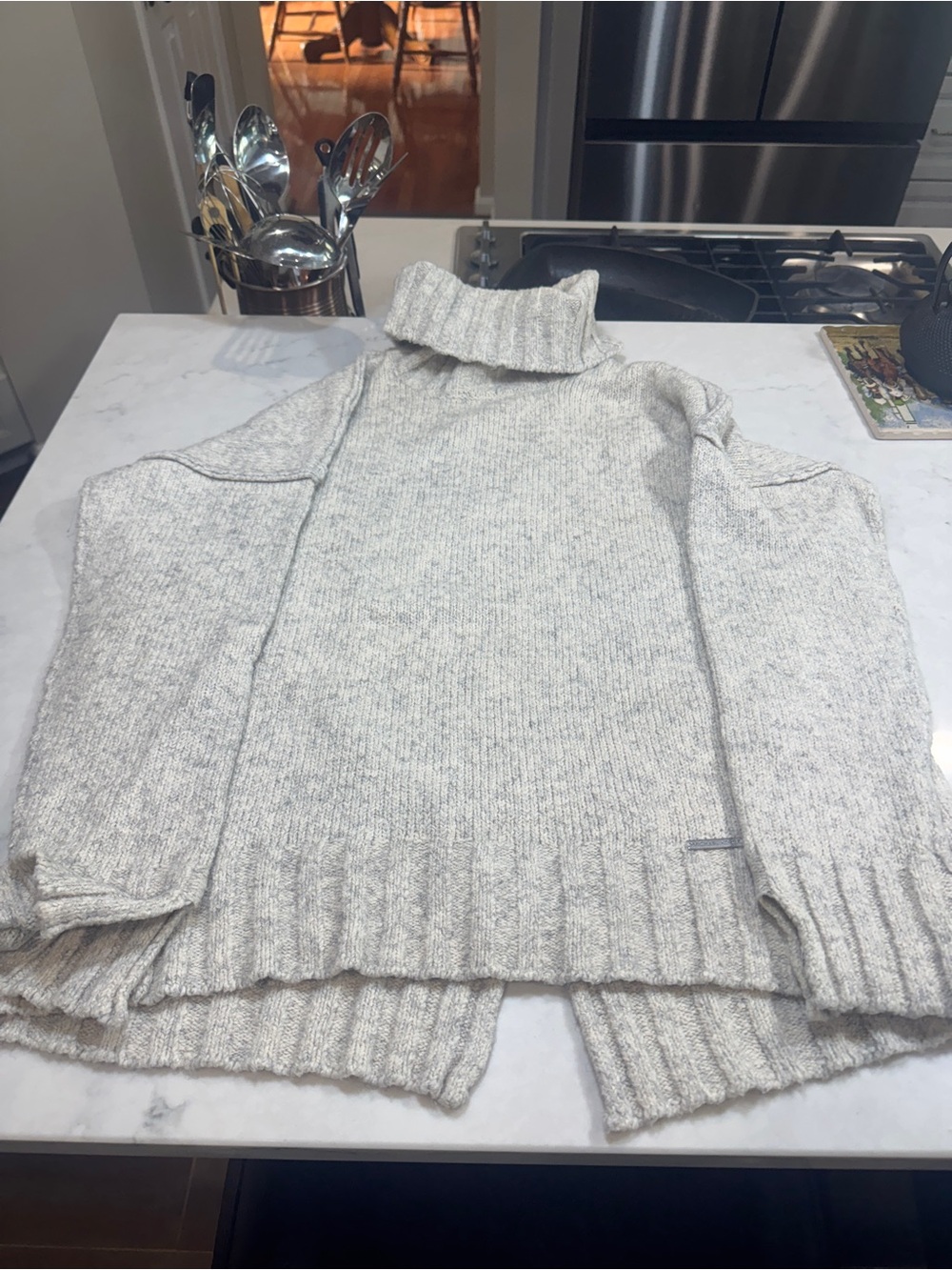 Michael Kors Pearl Heather Gray Split-Back Turtleneck Sweater - L